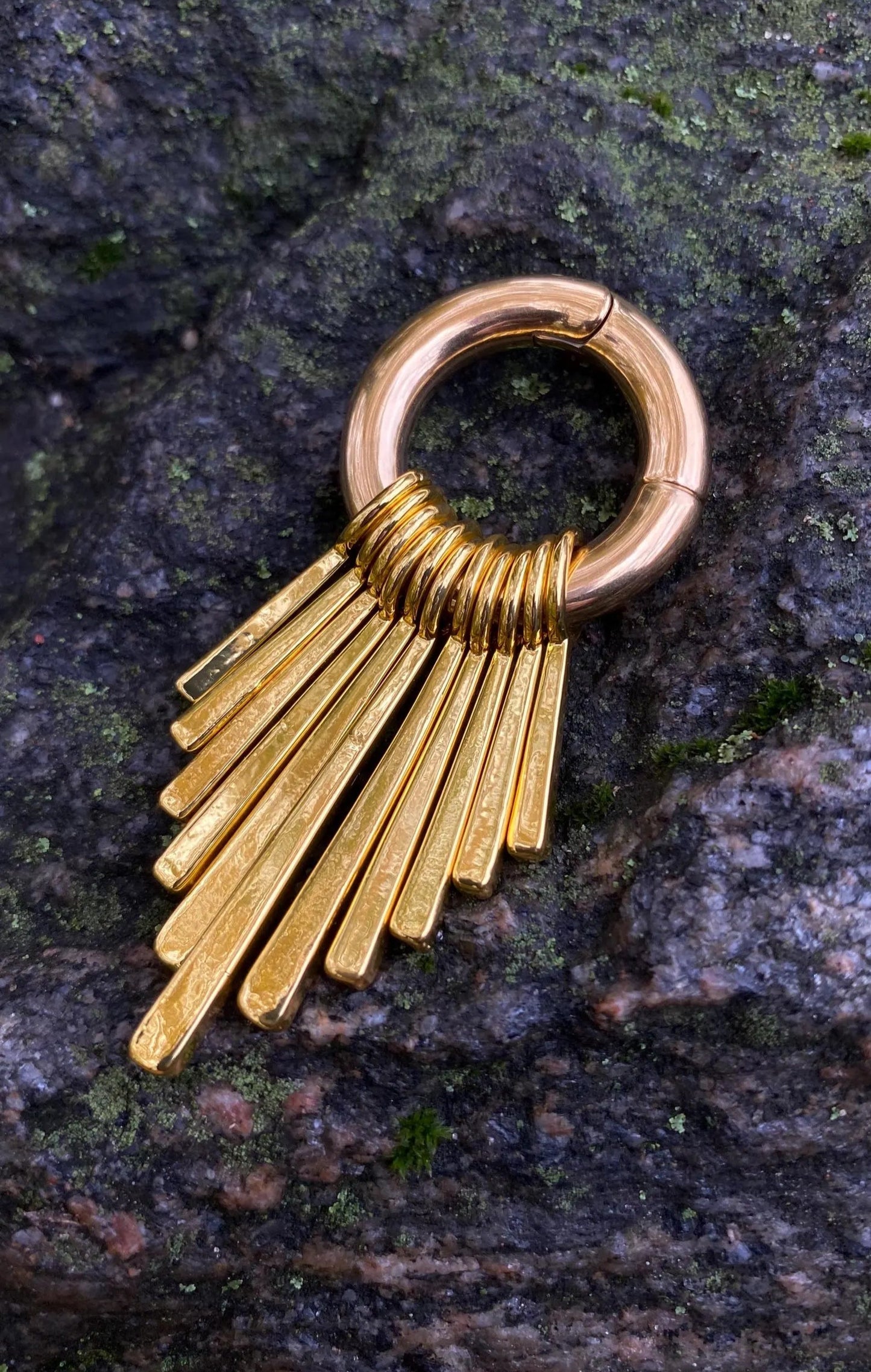 hanger-astra-acero-inoxidable-dise_o-formas-astrales-expansiones-6mm-golden-silver